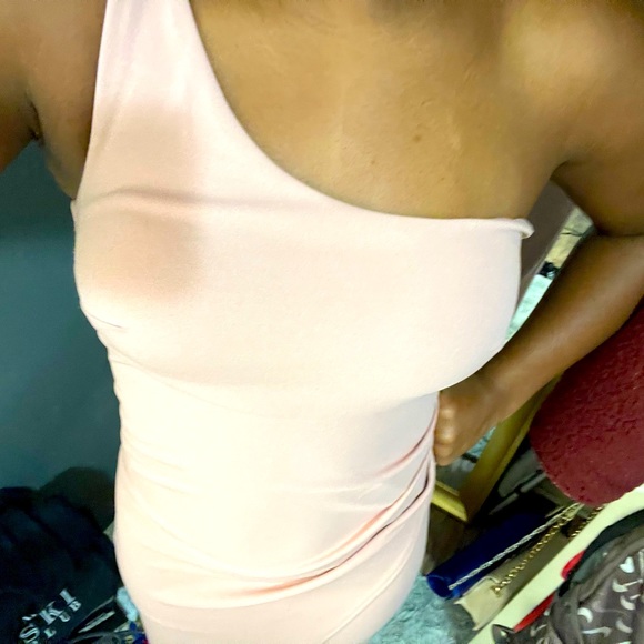 It was worn once so it like new - Picture 6 of 6